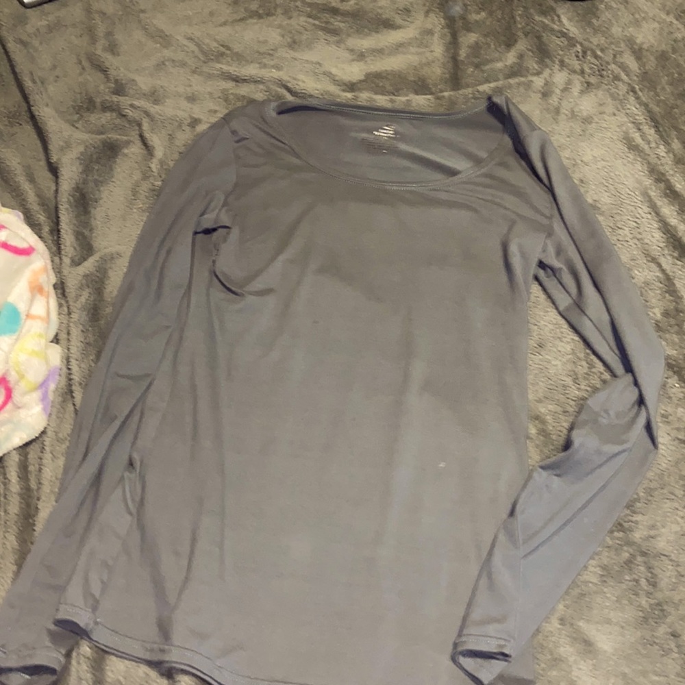 Long sleeved soft shirt